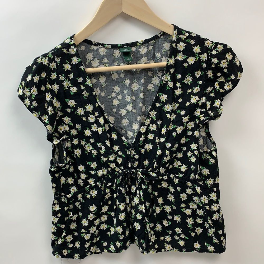 Daisy Print Crop Top